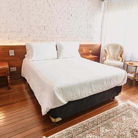 Bed and Breakfast Casa Lelyte Богота Экстерьер фото